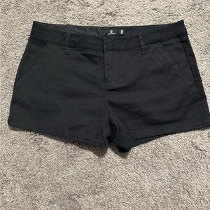 Never Worn Black Volcom Shorts size 28